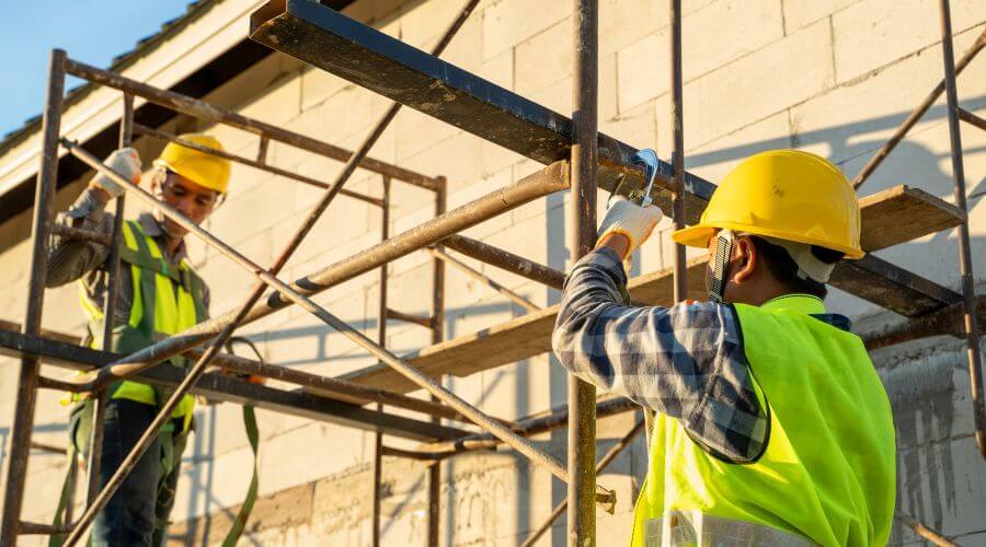 Expert flood damage restoration services in Smilax, KY